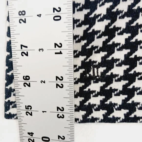 Lauren Ralph Lauren, Black & White Houndstooth Short Sleeve Cotton Top, Medium - Picture 9 of 13